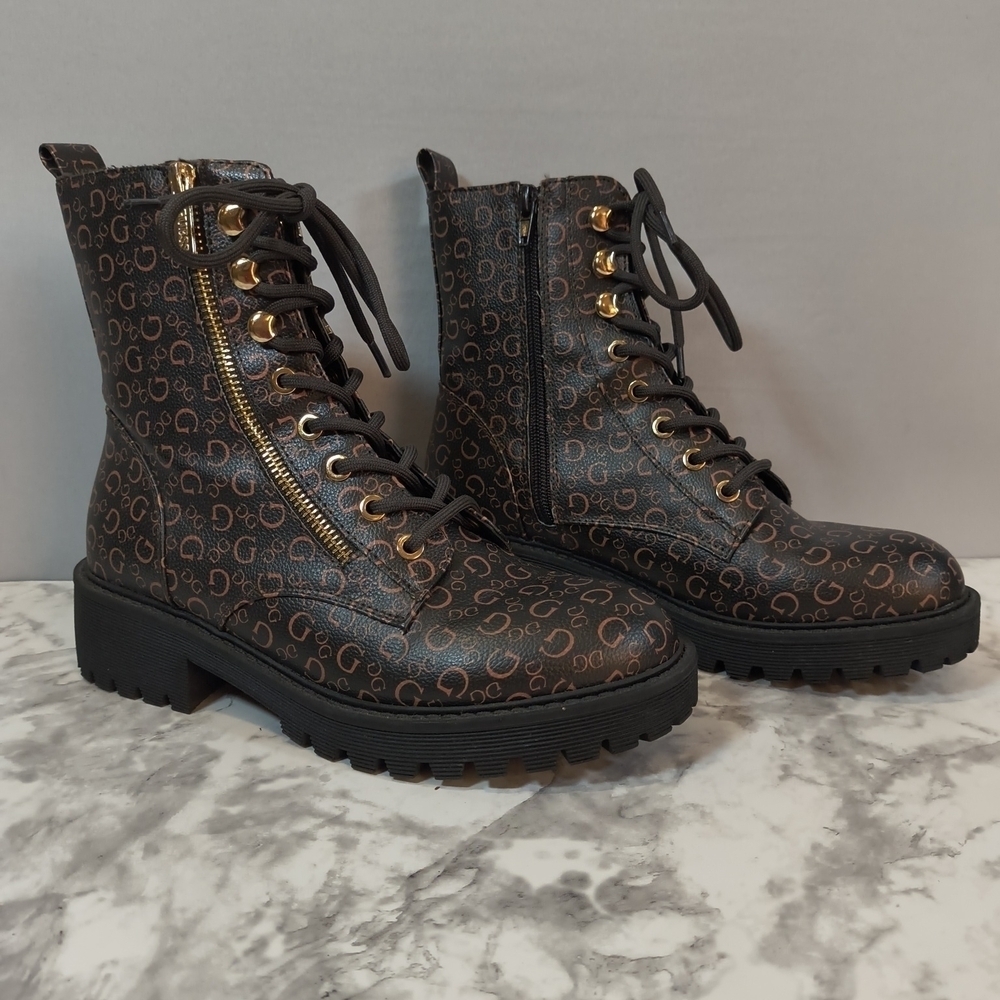 Guess Locate Womens Logo Print Combat Boots Black/Gold Size 7.5 M